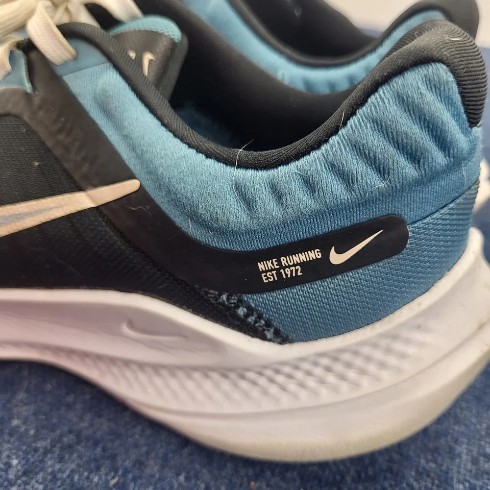 Nike Quest 5 Women Running Shoes Teal Black White Size 7 Activewear Athletic